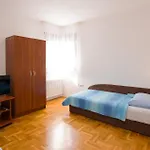 - Diklo 5887b Apartmán *