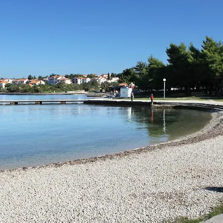 - Diklo 5887b * Zadar